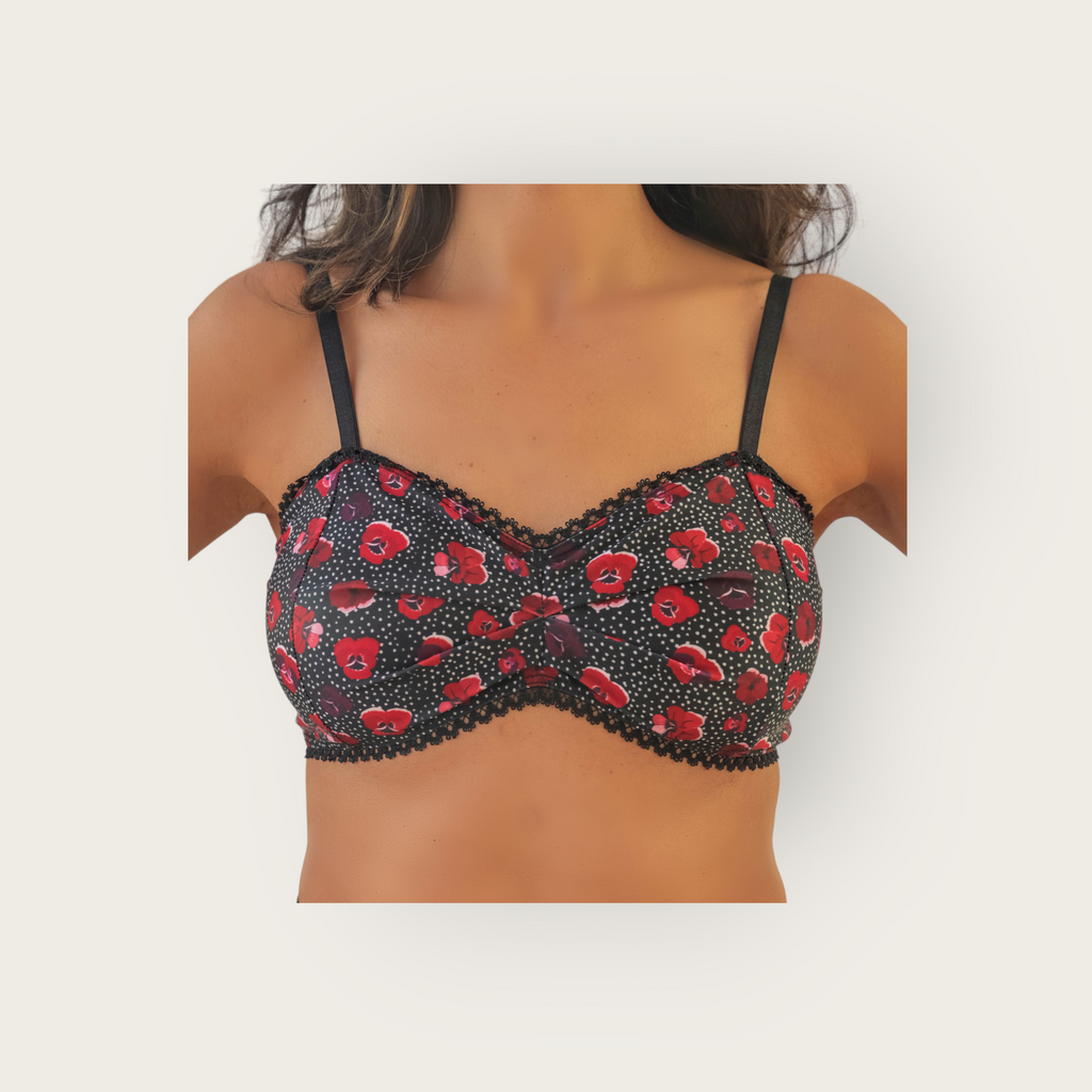 Feel confident and comfortable in our patterned winter floral pansies bralette perfect for everyday living. Browse our collection of Stylish Bralettes and underwear and find your perfect style and colourings today.