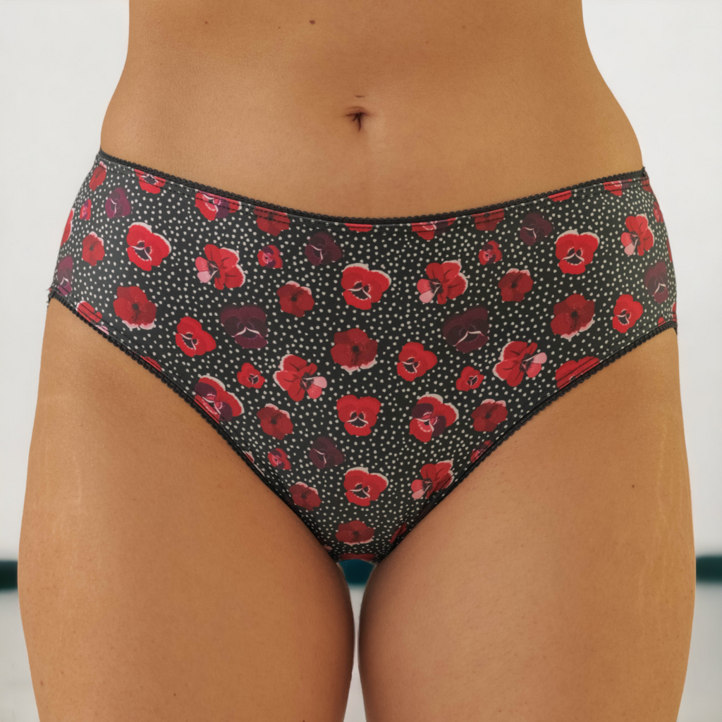 Feel confident and comfortable in our patterned winter pansies collection of briefs perfect for everyday living. Browse our collection of Stylish briefs and underwear and find your perfect style and colourings today.