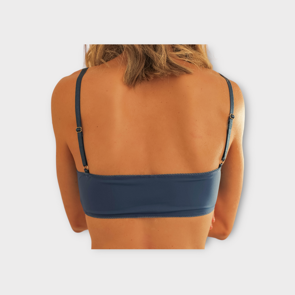 Feel confident and comfortable in our plain navy everyday  bralette and matching lace trim- perfect for any activity.  Browse our collection of stylish patterned and  plain bralettes and find your perfect underwear  fit today.